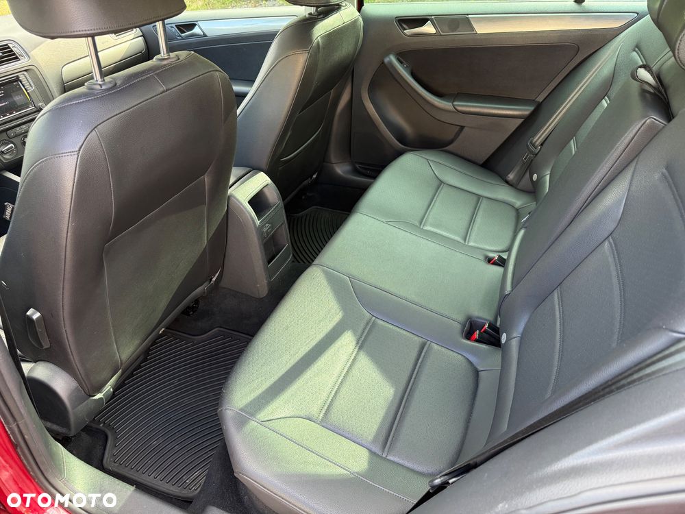 Volkswagen Jetta 1.4 TSI BMT Highline DSG - 15