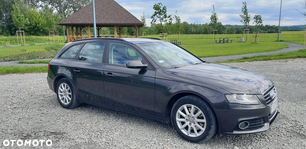 Audi A4 Avant 2.0 TDI - 7
