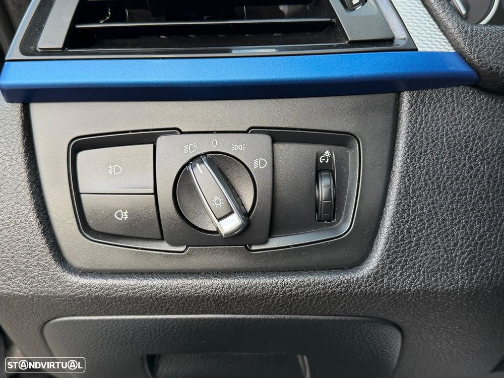 BMW 318 Gran Turismo d Auto Pack M - 19