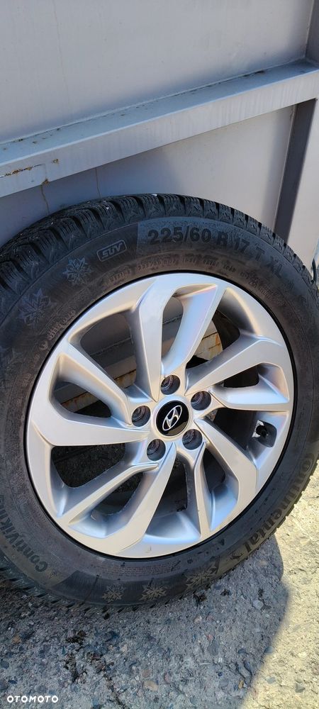 KOŁA ZIMOWE  HYUNDAI TUCSON - 17 CALI - CZUJNIKI 225/60r17 - 6
