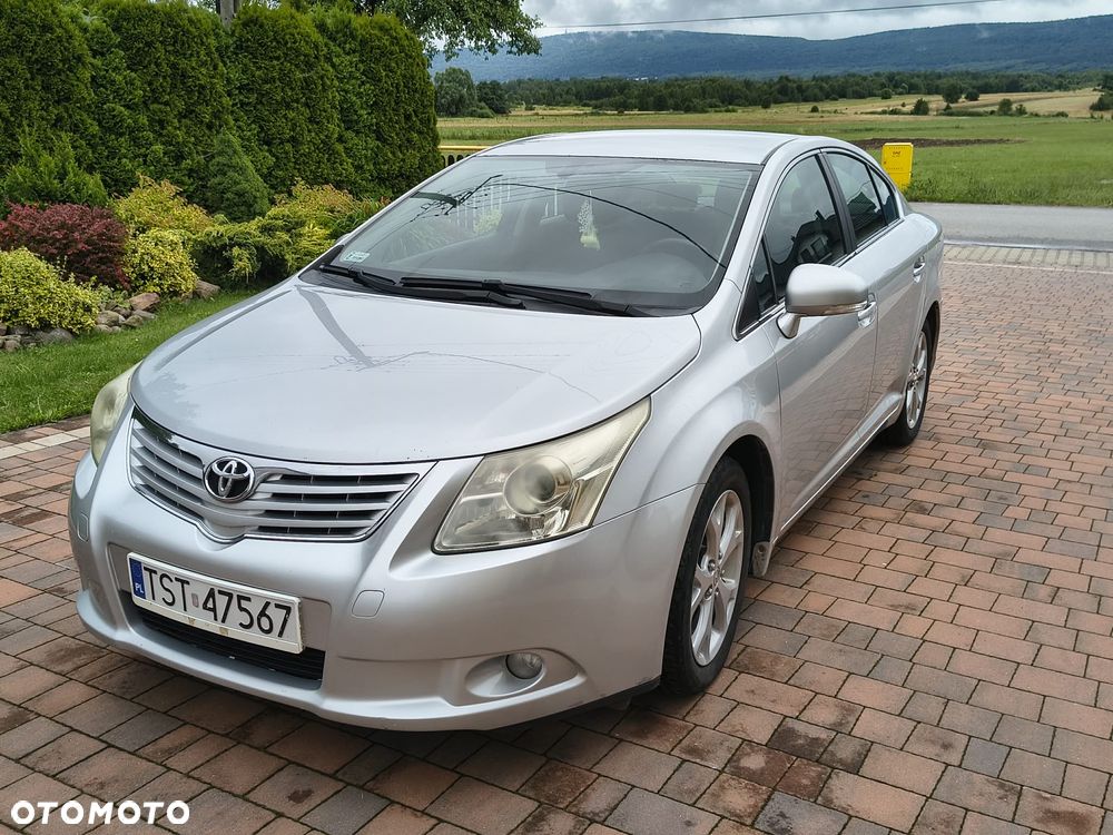 Toyota Avensis 2.0 D-4D - 1
