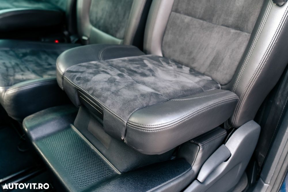 Volkswagen Sharan 2.0 TDI DSG Blue Motion Highline - 8