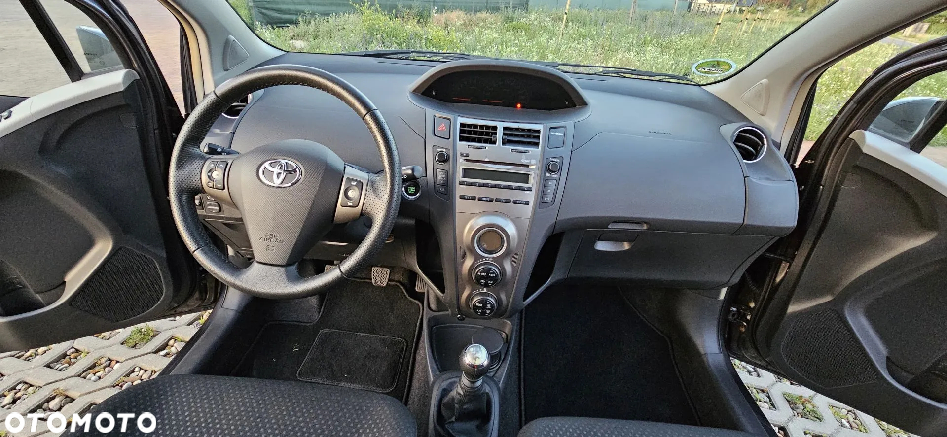 Toyota Yaris 1.33 Dynamic - 20
