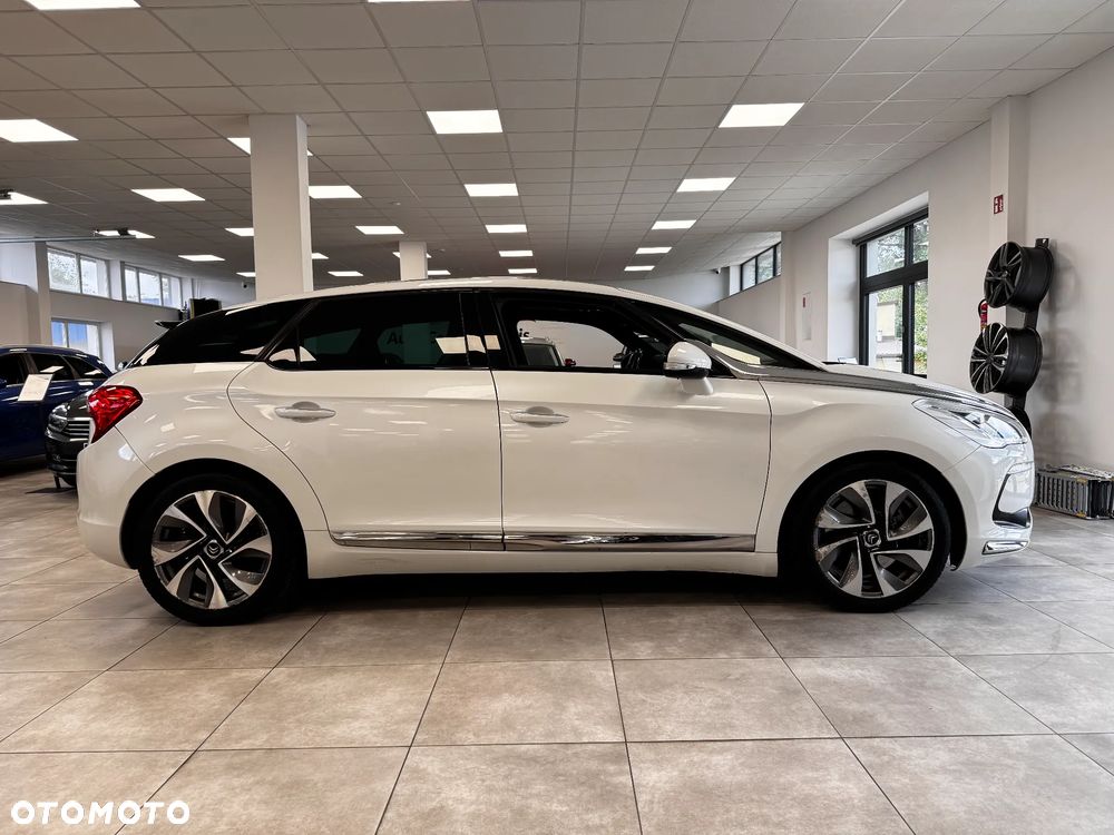 Citroën DS5 1.6 THP Pure Pearl - 4