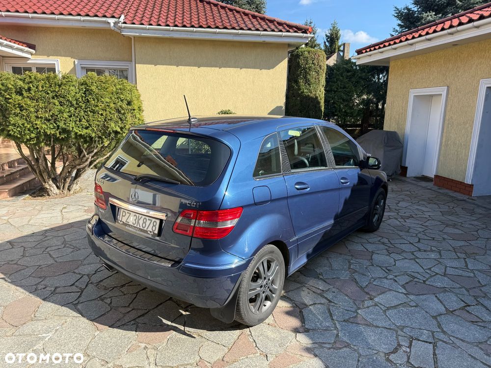 Mercedes-Benz Klasa B 200 CDI Special Edition - 4