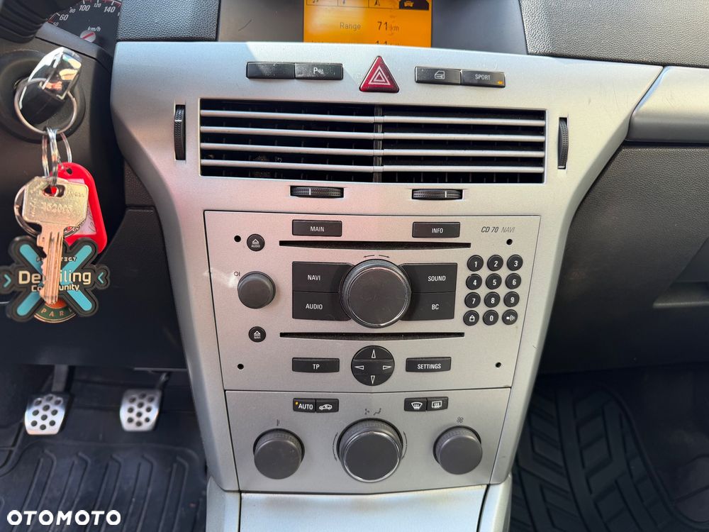 Opel Astra 1.8 NAVI - 21