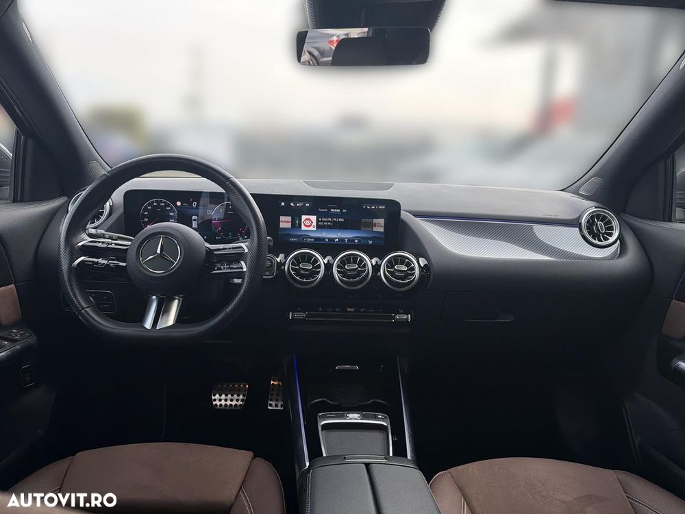 Mercedes-Benz GLA 200 d 4MATIC Aut. - 12