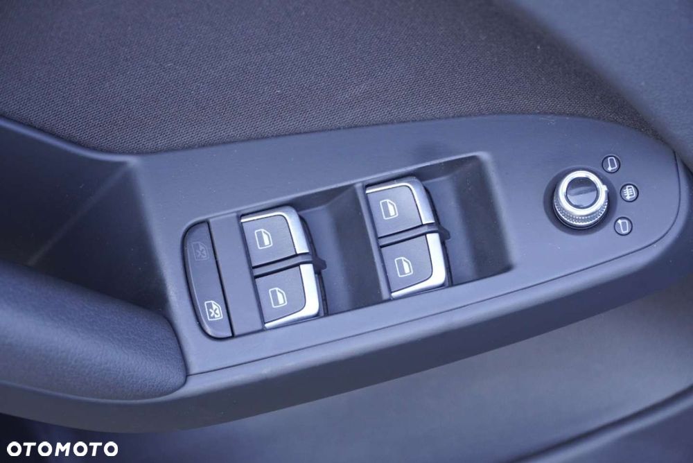 Audi A4 Avant 2.0 TDI DPF Attraction - 15