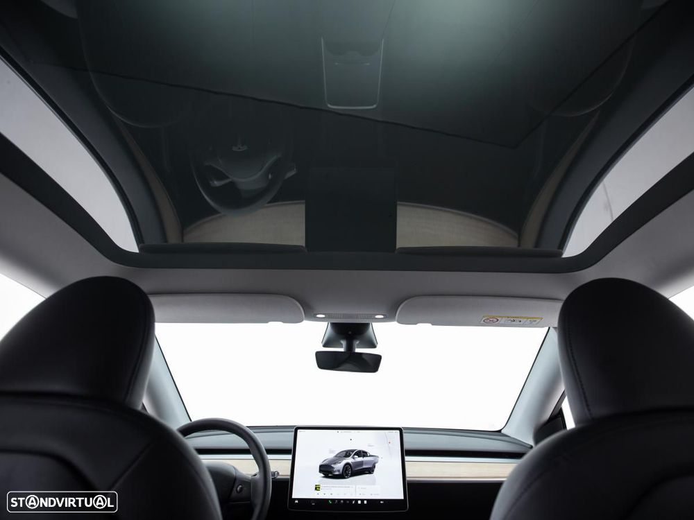 Tesla Model Y Long Range Dual Motor AWD - 7