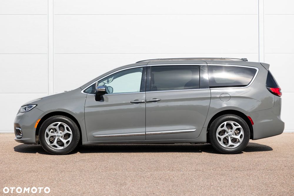 Chrysler Pacifica - 14