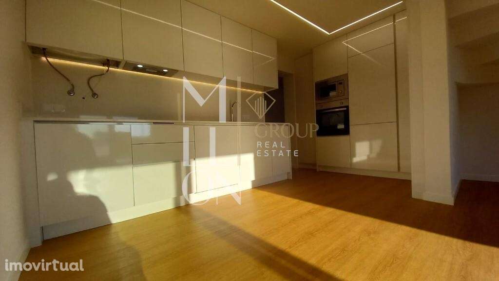 Moradia T3 na primeira linha do mar - Grande imagem: 2/18