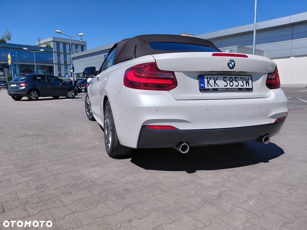 BMW Seria 2 M240i - 11