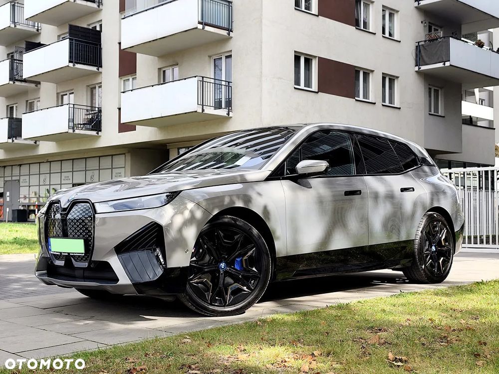 BMW iX xDrive40 76.6kWh Signature - 6