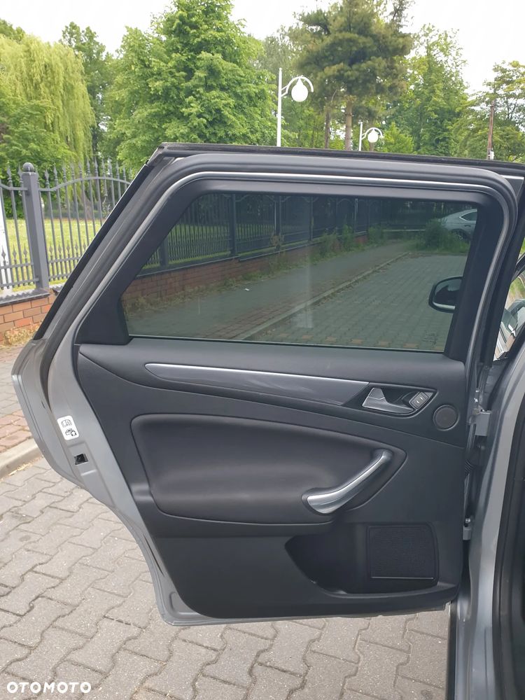 Ford Mondeo 2.0 TDCi Viva Titanium - 31