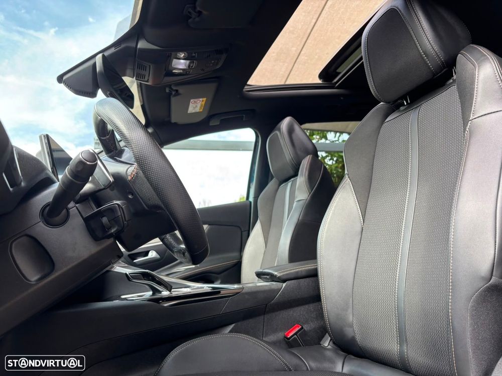 Peugeot 3008 1.6 Hybrid GT e-EAT8 - 19