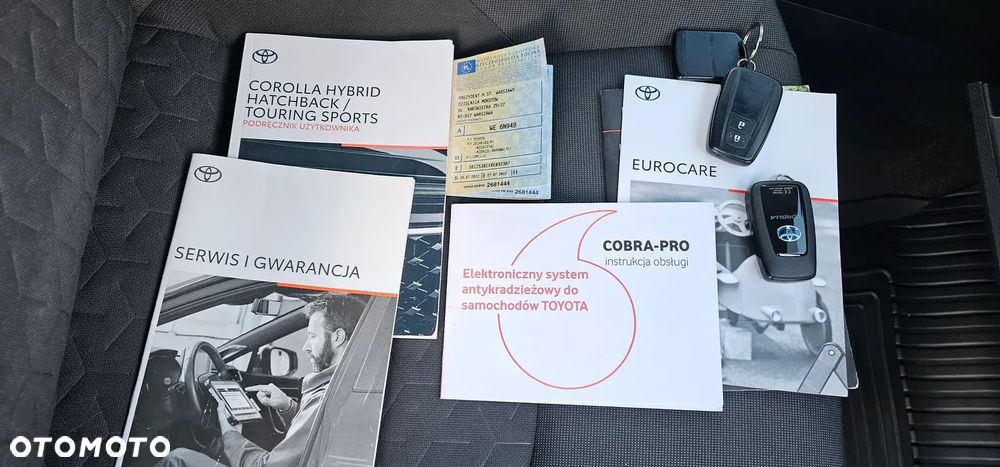 Toyota Corolla 2.0 Hybrid Comfort - 36