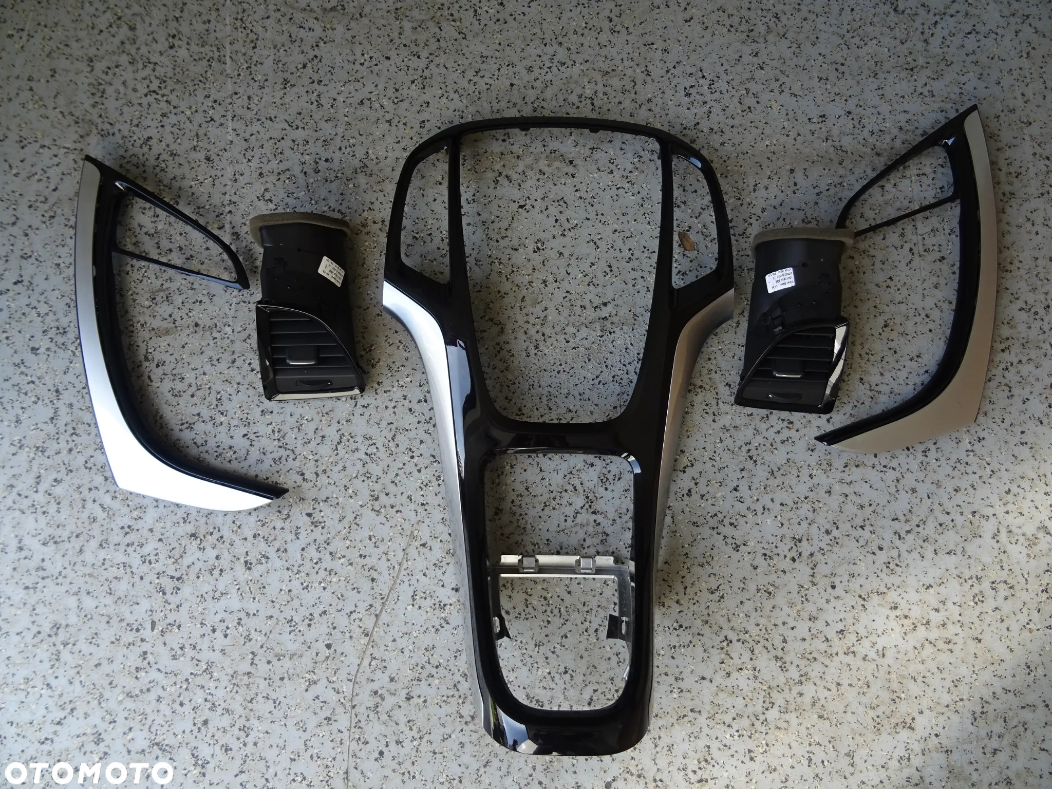 DEKORY BLACK PIANO RAMKI UCHWYTY OPEL ASTRA J OPC COUPE GTC - 2