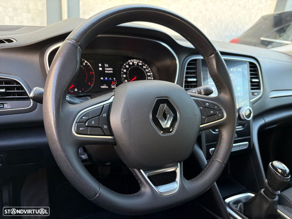 Renault Mégane 1.5 Blue dCi Intens - 5