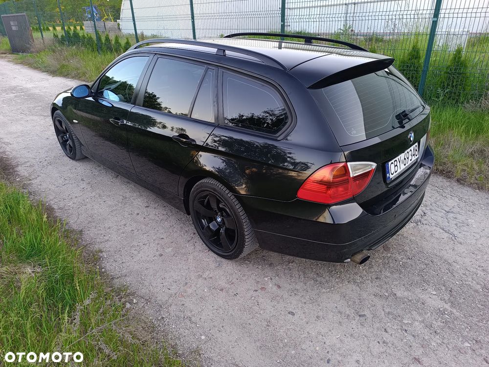 BMW Seria 3 - 18