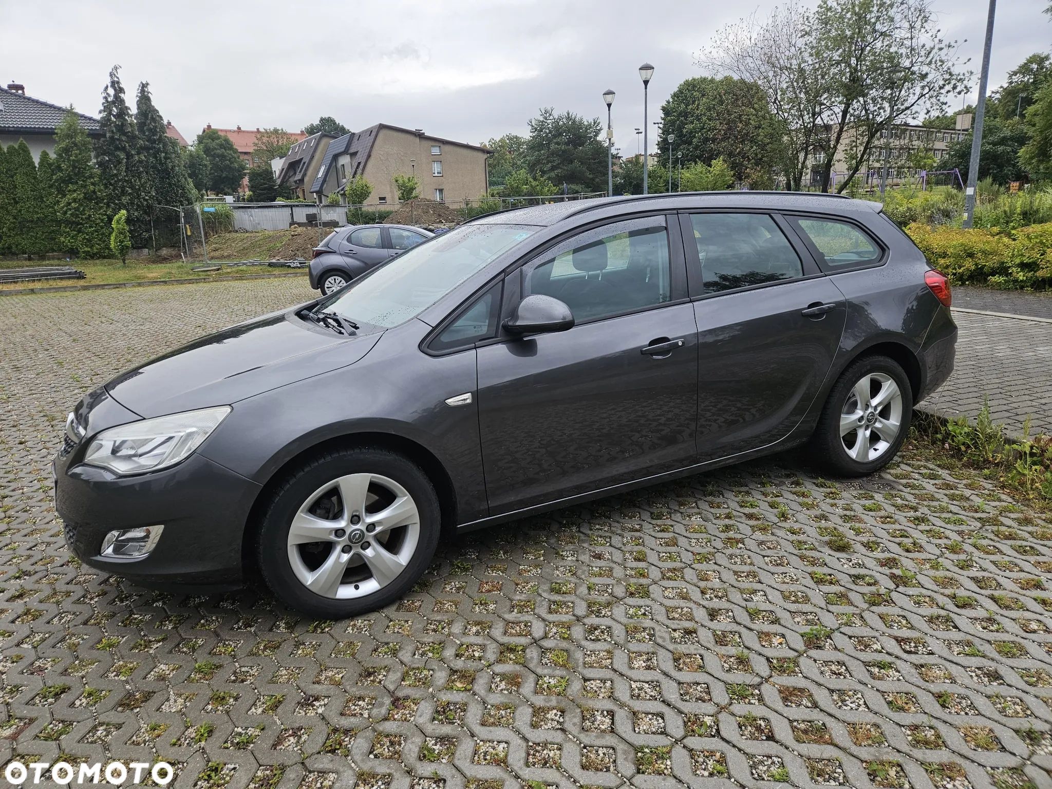 Opel Astra IV 1.7 CDTI Enjoy - 1