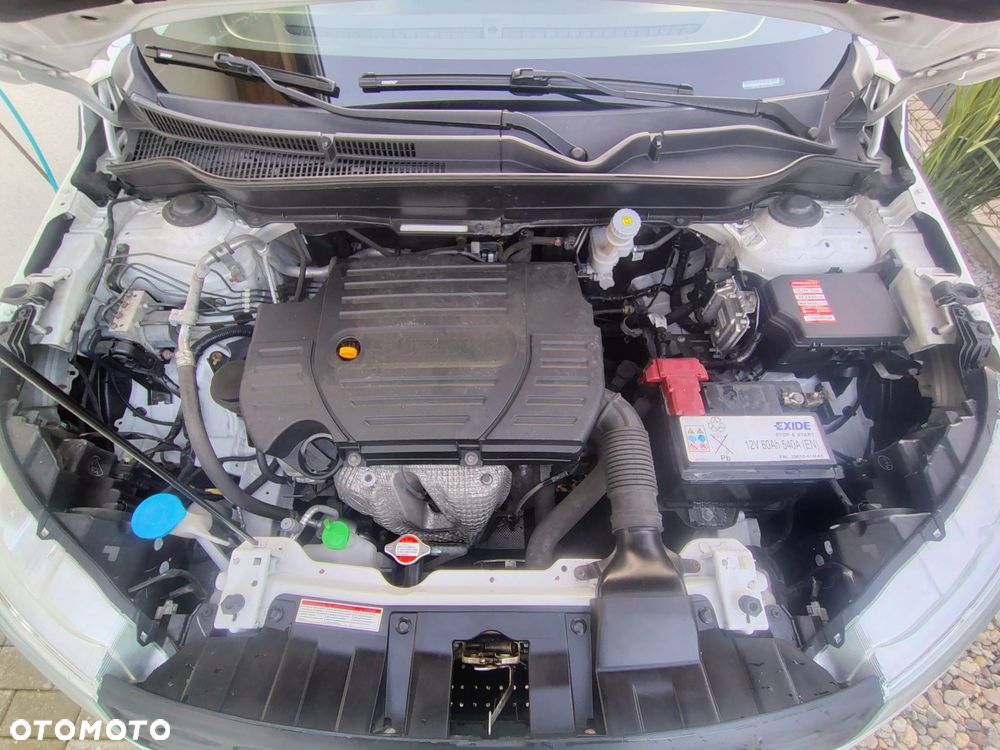 Suzuki Vitara 1.6 Comfort 2WD - 14