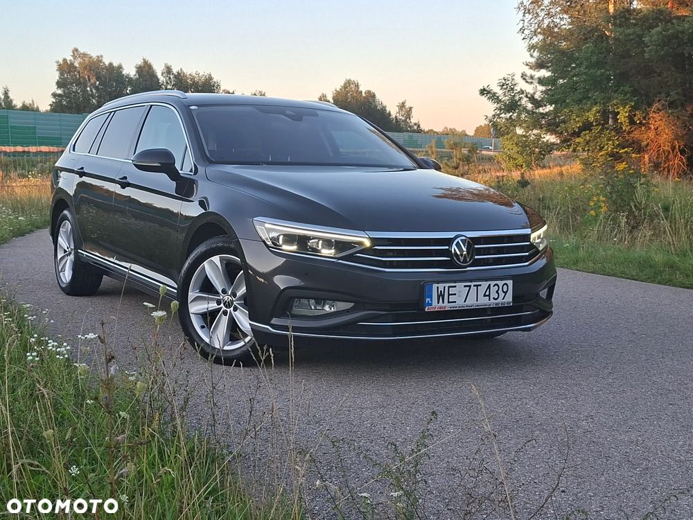 Volkswagen Passat 2.0 TDI Elegance DSG - 2