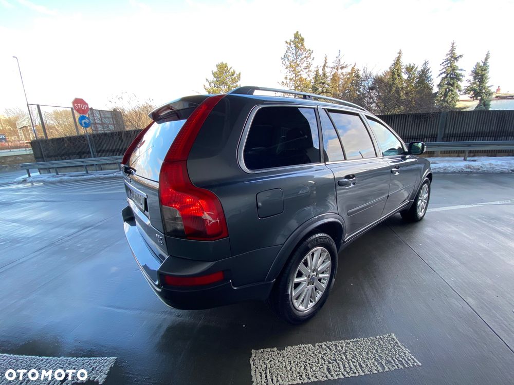 Volvo XC 90 - 22