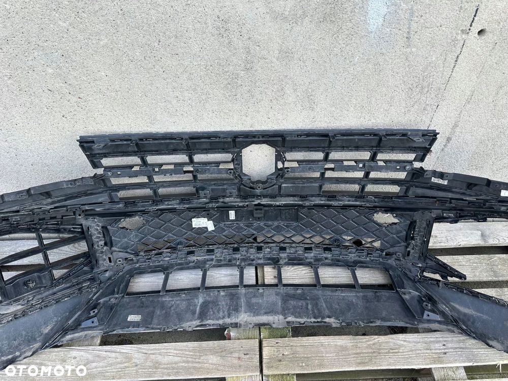 zderzak przód przedni vw touareg iii 3 760 lift fl r-line 2023- 760807221g - 14