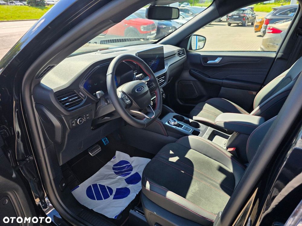 Ford Kuga - 13