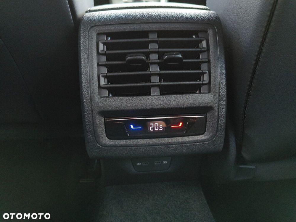 Volkswagen Golf Variant 1.5 TSI Life Plus - 15