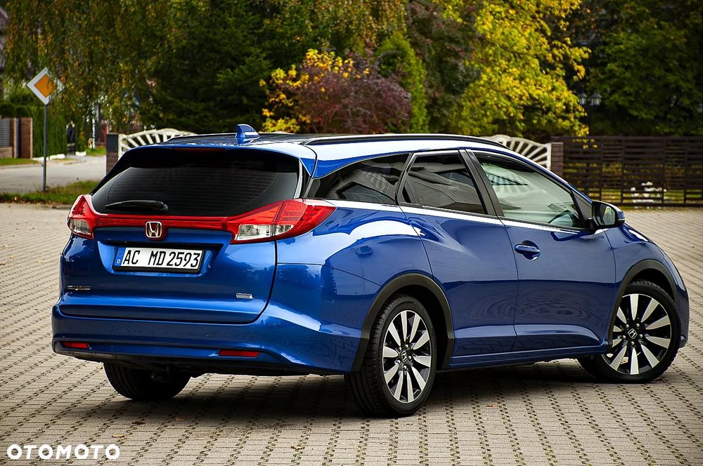 Honda Civic 1.8 i-VTEC Lifestyle - 9