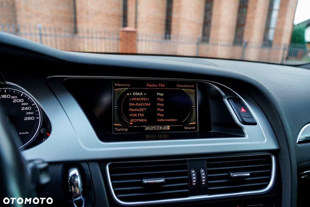 Audi A4 Avant 3.0 TDI DPF quattro tiptronic S line Sportpaket (plus) - 23