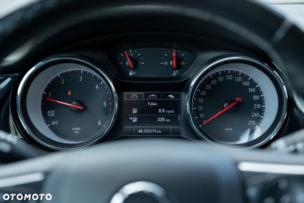 Opel Insignia 2.0 CDTI Elegance S&S - 8