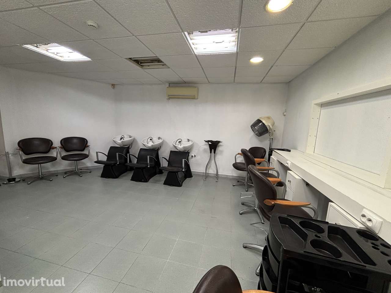 Loja - Cabeleireiro, Salão Estética ou Outro Fim Comercial - Grande imagem: 4/28