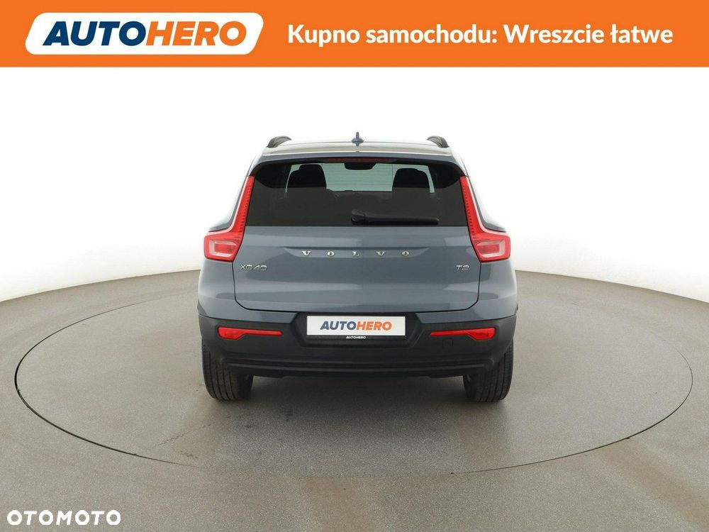 Volvo XC 40 T2 Momentum Core - 7