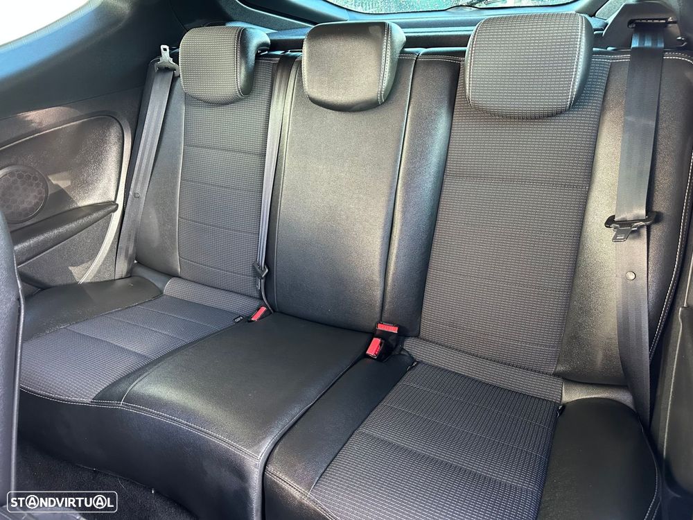 Renault Mégane Coupe - 12