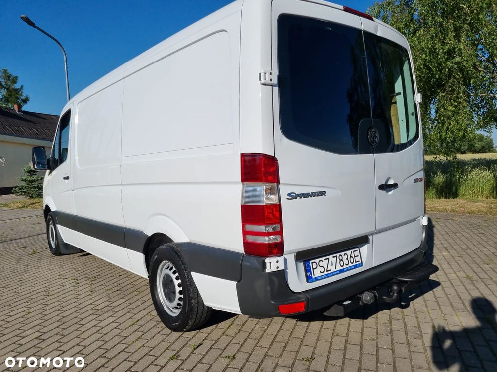 Mercedes-Benz Sprinter - 8