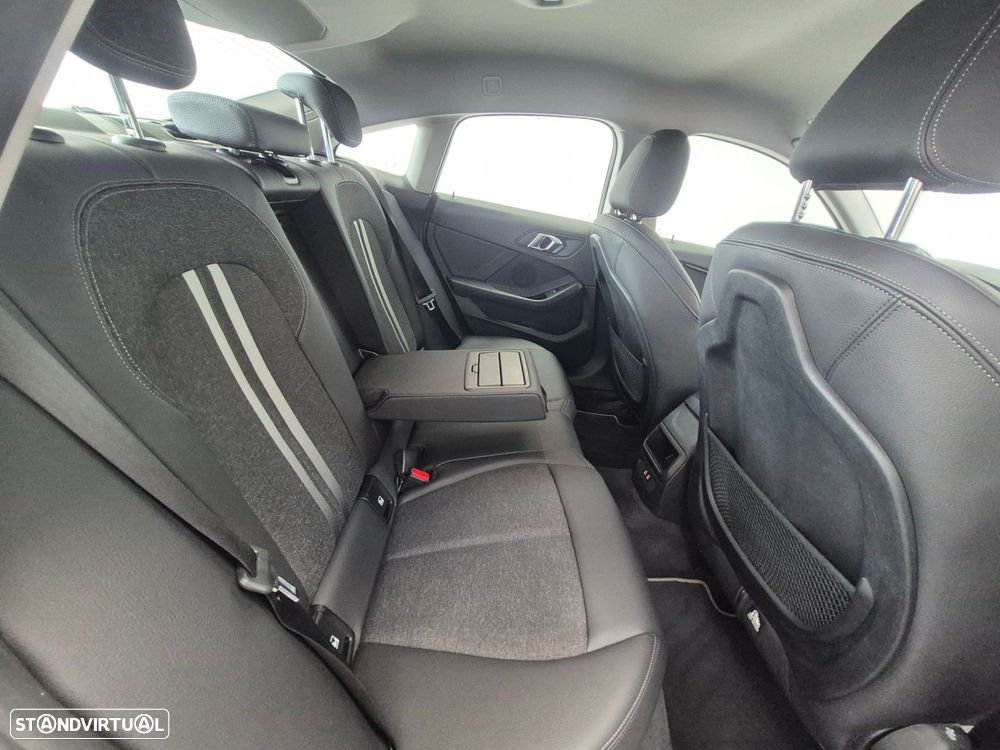 BMW 216 Gran Coupé d Line Sport - 24