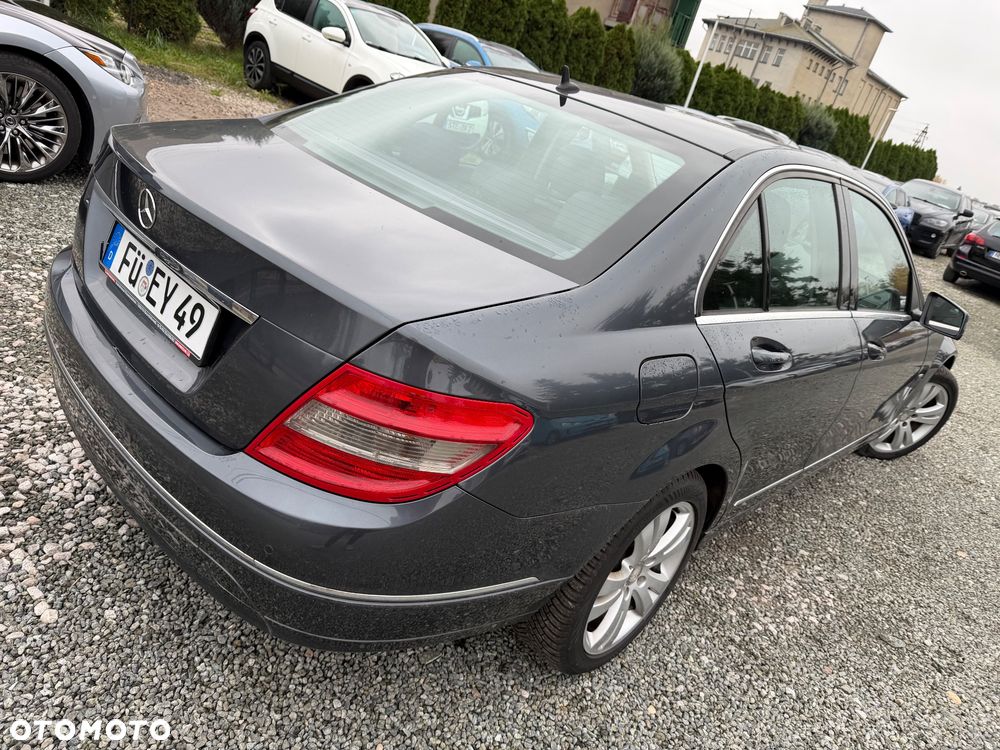 Mercedes-Benz Klasa C - 23