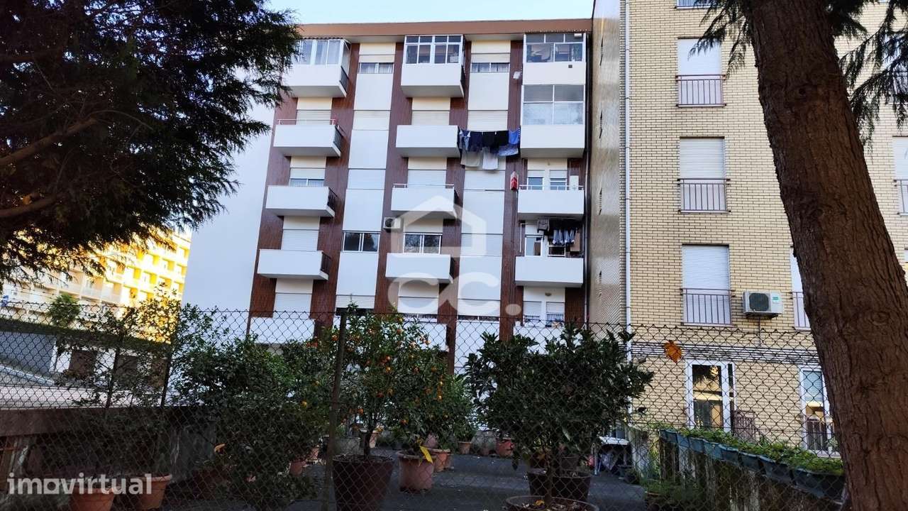 Apartamento T3 no Salgueiral, Creixomil - Guimarães - Grande imagem: 2/20