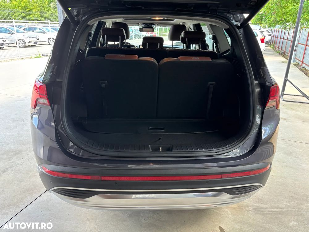 Hyundai Santa Fe 1.6 HEV 4WD SEVEN Signature - 9