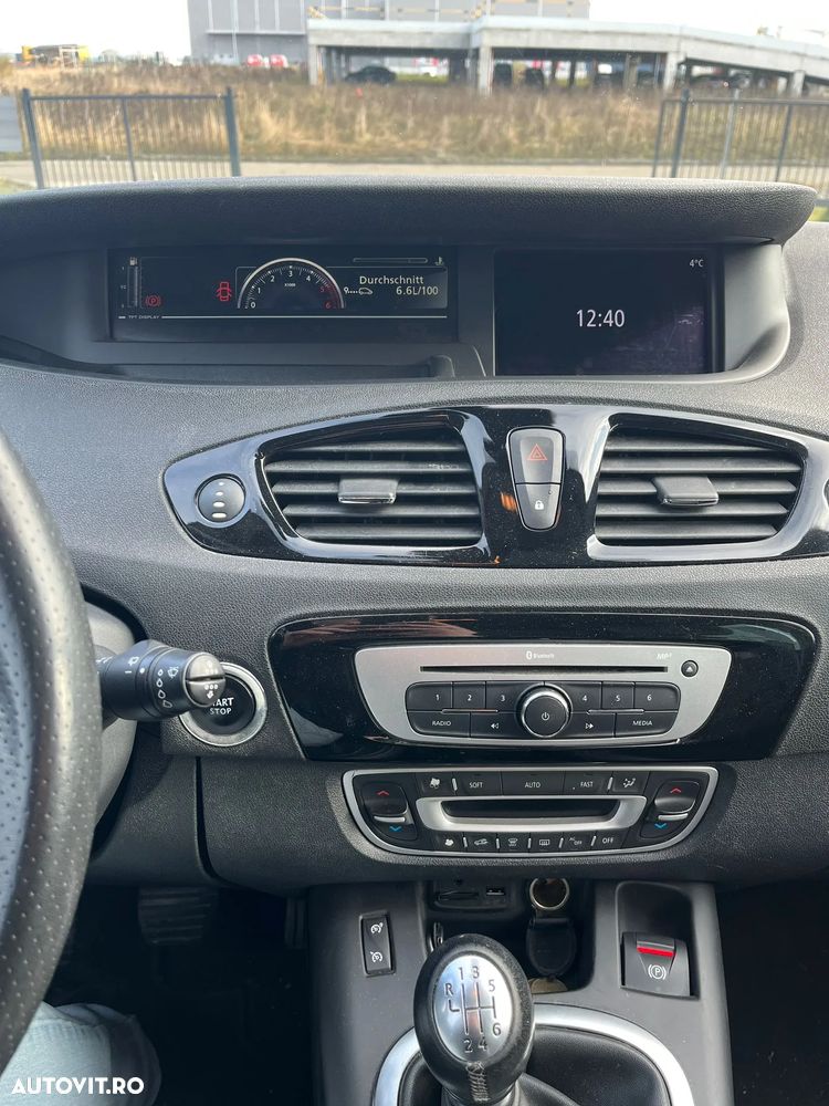 Renault Grand Scenic 1.6 dCi Energy Privilege - 9