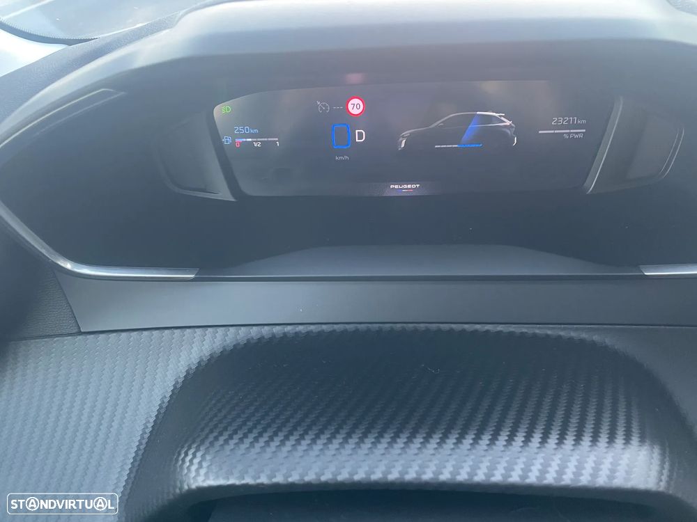 Peugeot 208 1.2 Hybrid Allure e-DCS6 - 13