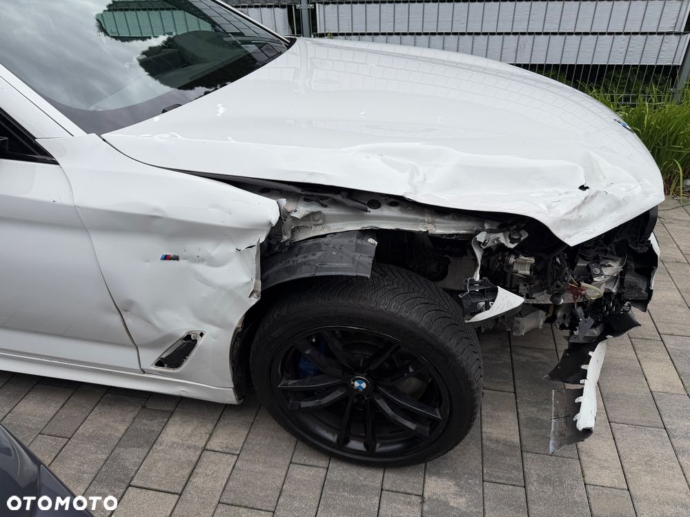 BMW Seria 5 540d xDrive M Sport sport - 39