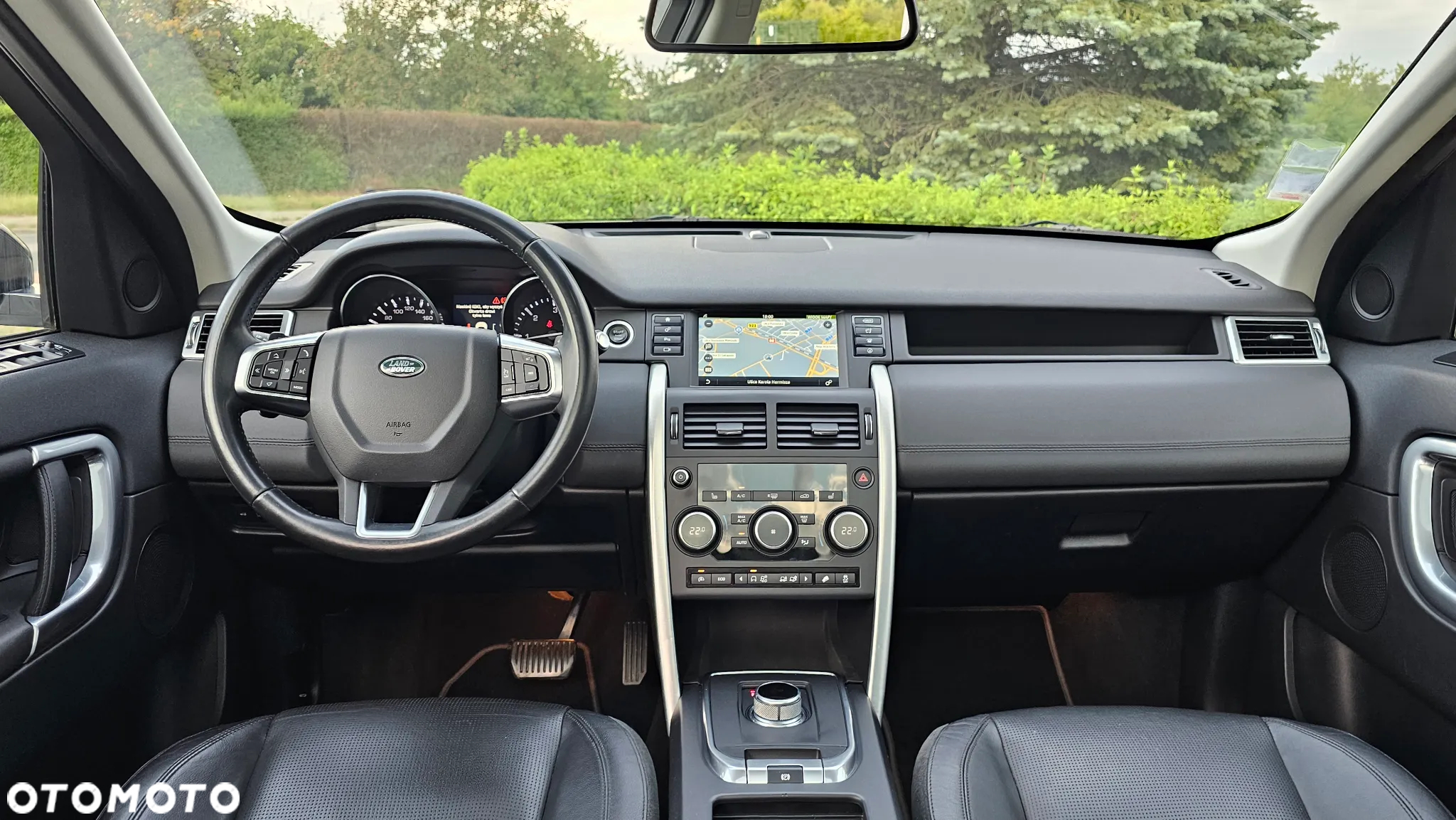 Land Rover Discovery Sport 2.0 TD4 HSE Luxury - 23