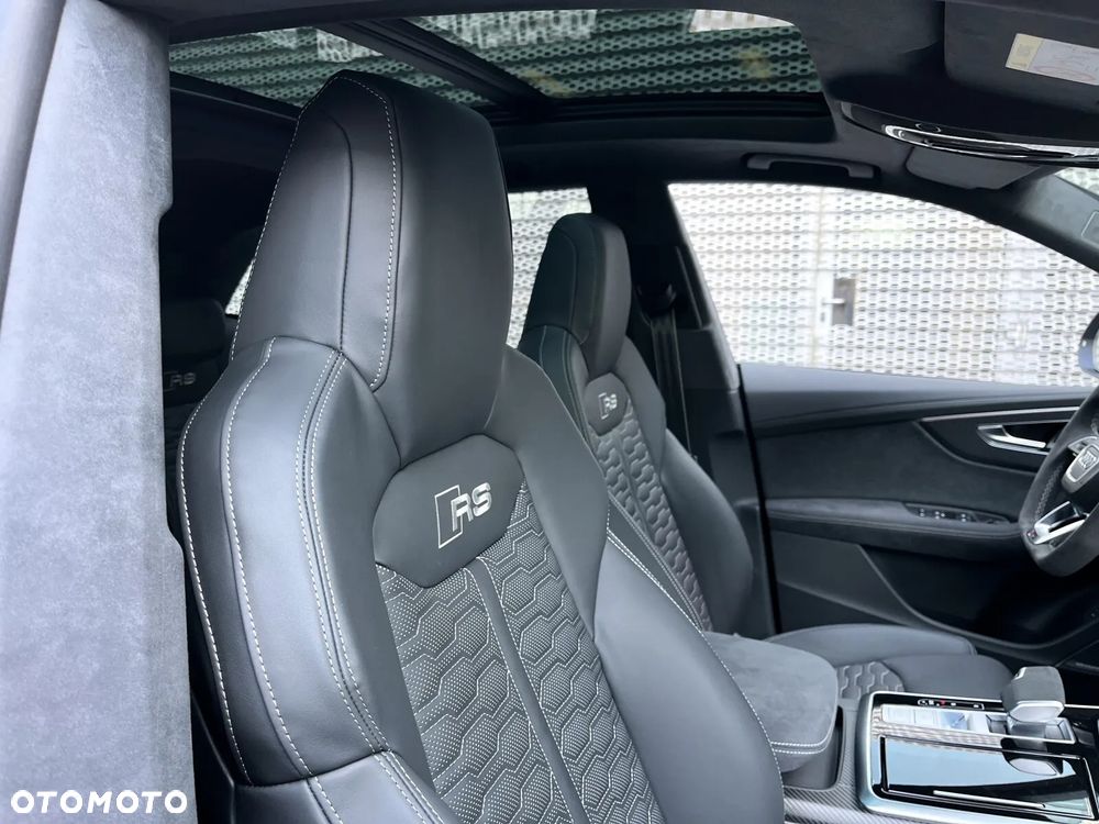 Audi RS Q8 - 20