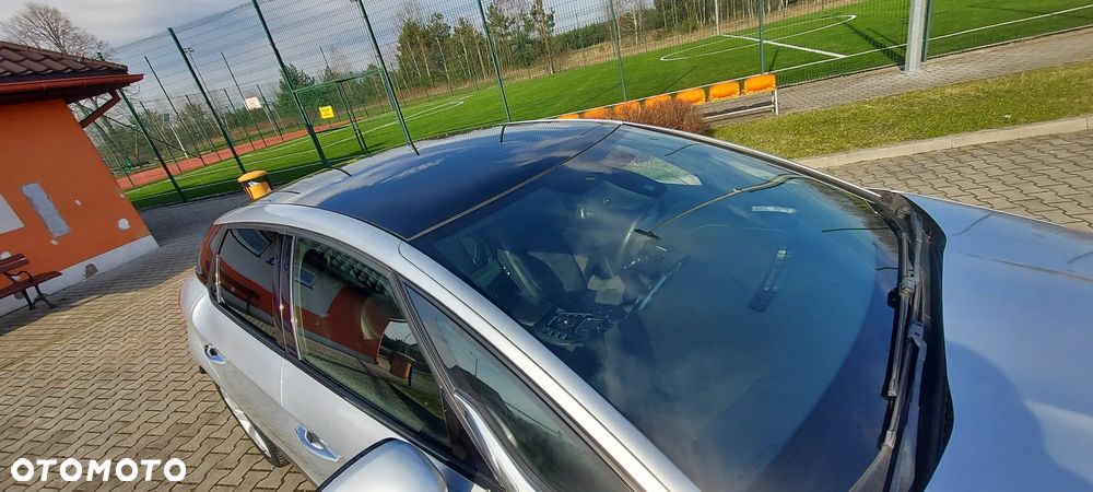 Citroën DS5 e-HDi 115 EGS6 Chic - 8