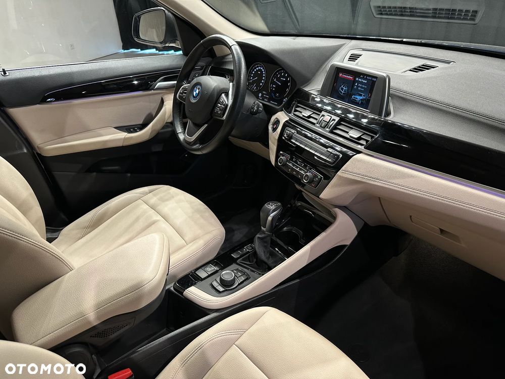 BMW X1 xDrive25e xLine - 12