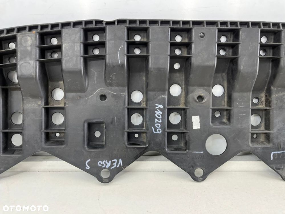 Osłona pod zderzak Toyota Verso-S Verso S przednia płyta dolna 10-17r. przedlift 52618-52040 - 10
