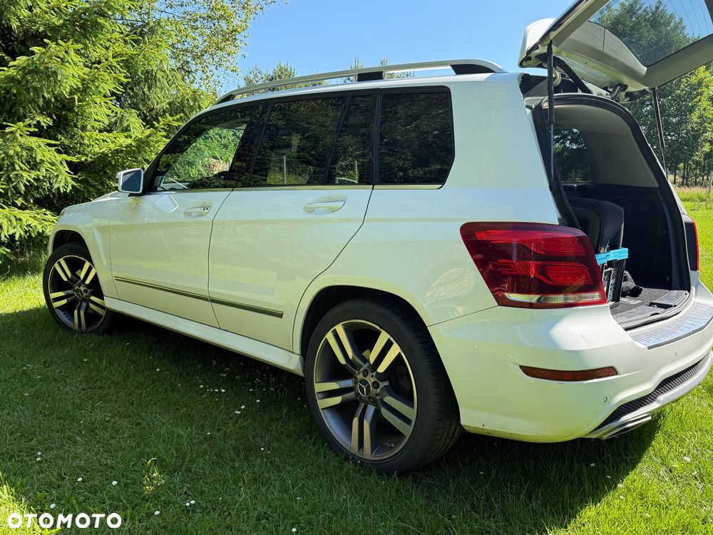 Mercedes-Benz GLK 350 4-Matic - 16